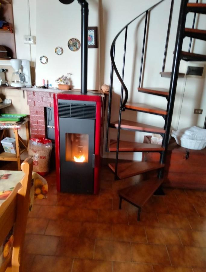 Rustico Vita Rezzonico Buitenkant foto