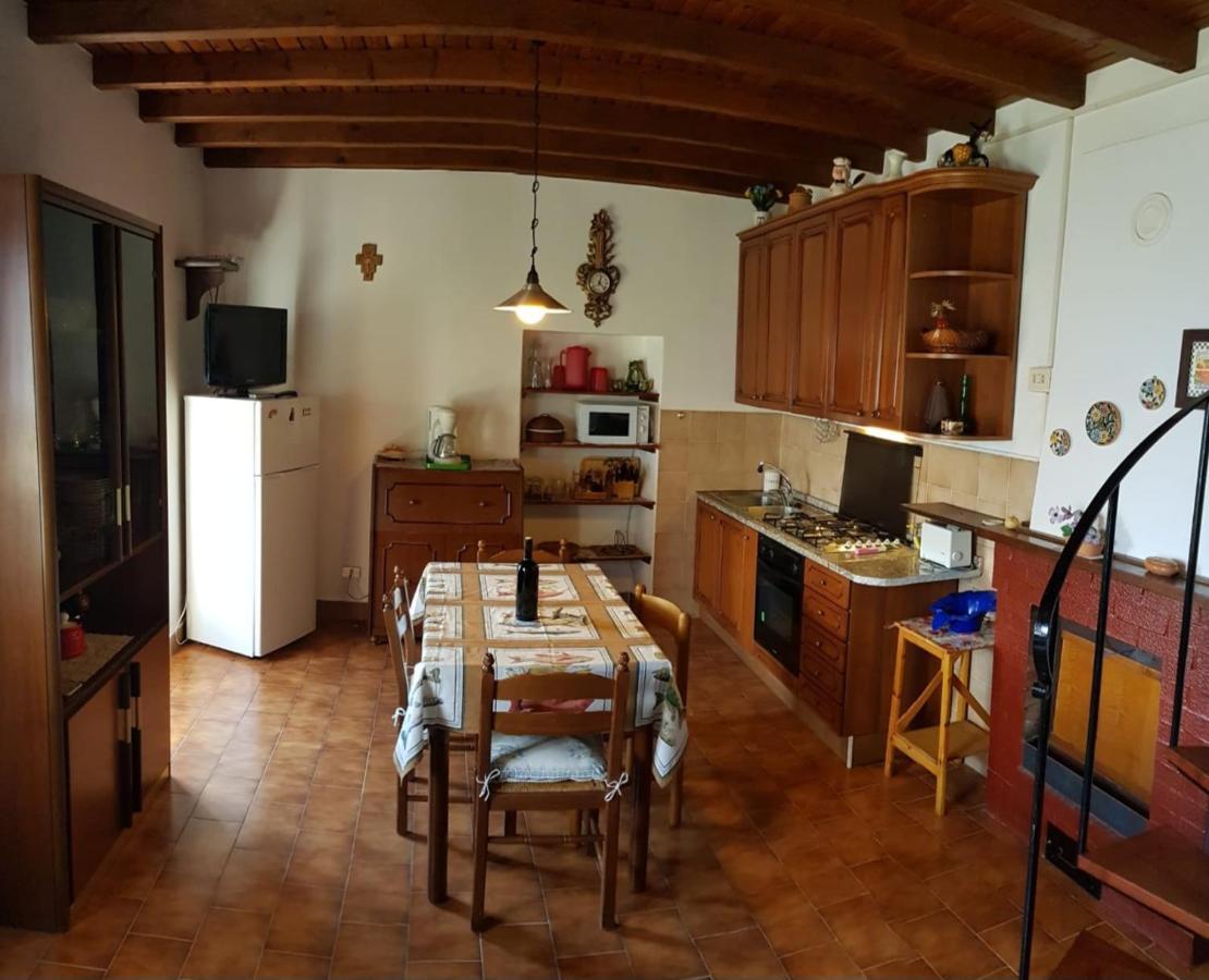 Rustico Vita Rezzonico Buitenkant foto